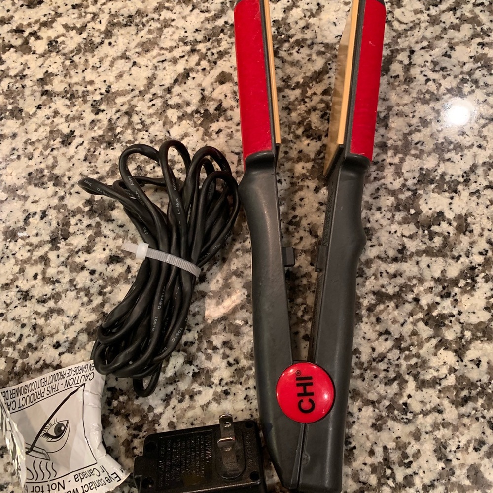 CHI Turbo straightener